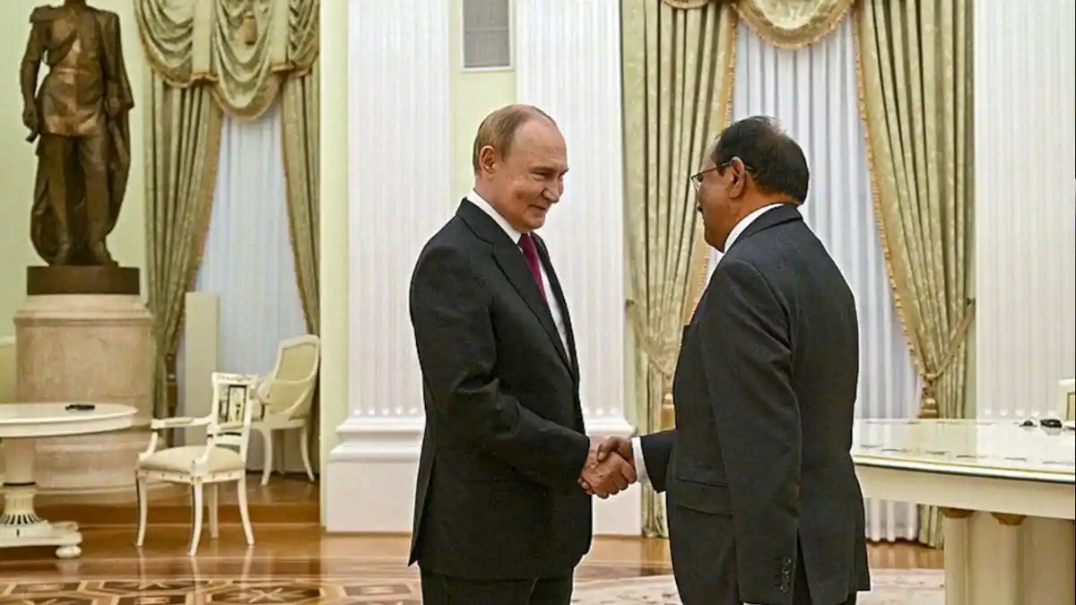 Russia से भारत का Strategic Message: पुतिन से मुलाकात, ट्रंप को इशारा