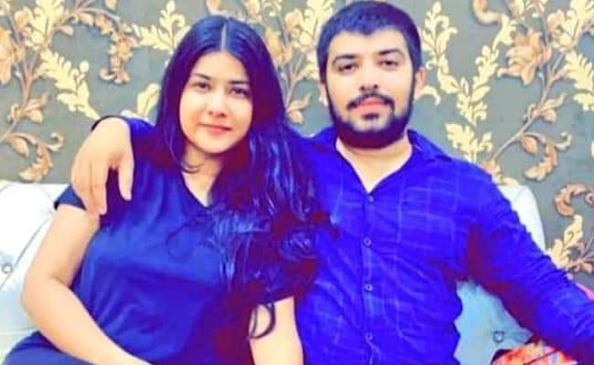 Nikki Yadav Murder Case: पति विपिन भाटी को कोर्ट ने 14 दिन की न्यायिक हिरासत में भेजा, जानिए किस जेल में बंद रहेगा
