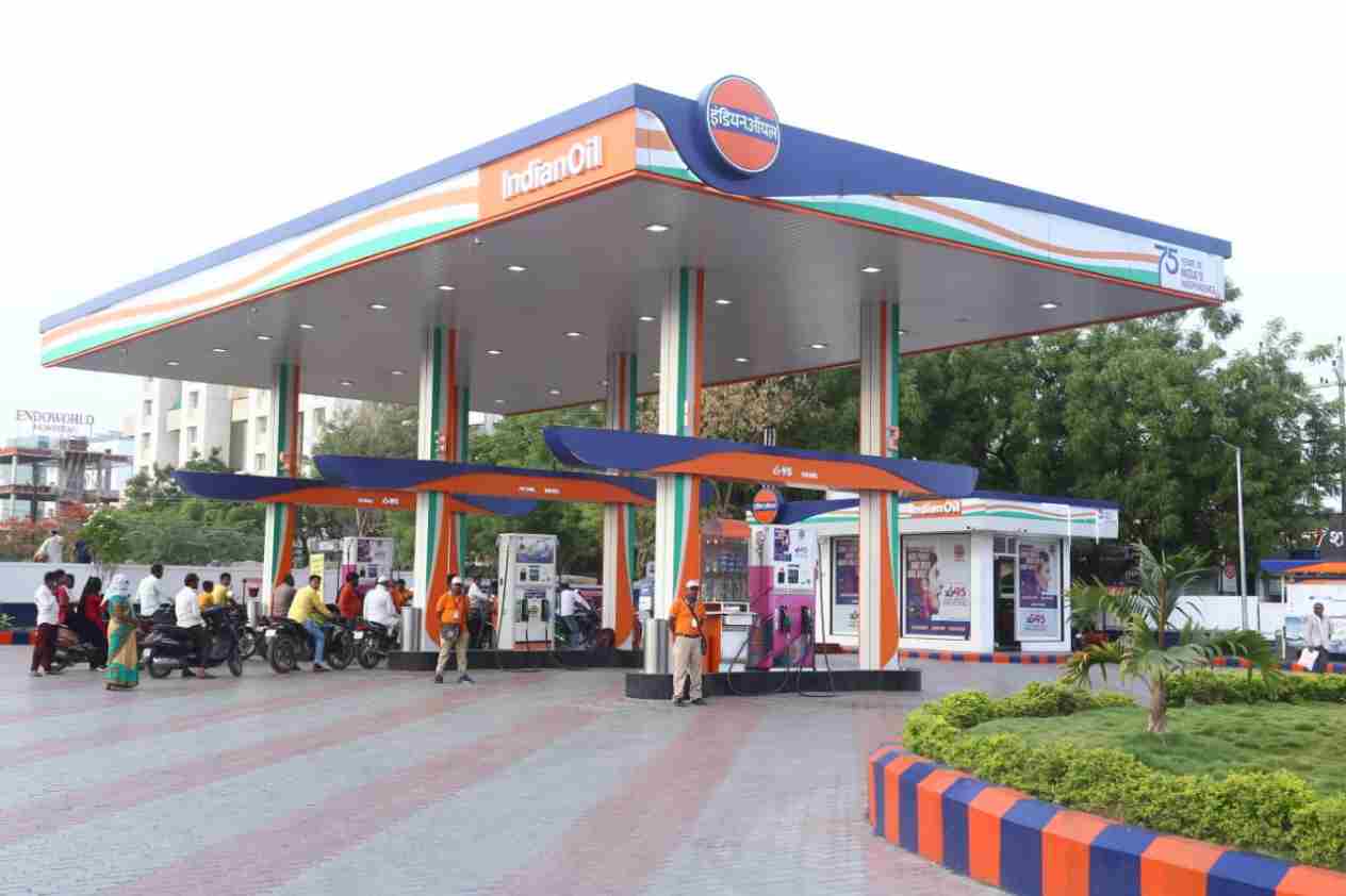 No Helmet No Fuel: यूपी में बिना हेलमेट नहीं मिलेगा पेट्रोल, 1 से 30 सितम्बर तक चलेगा विशेष अभियान