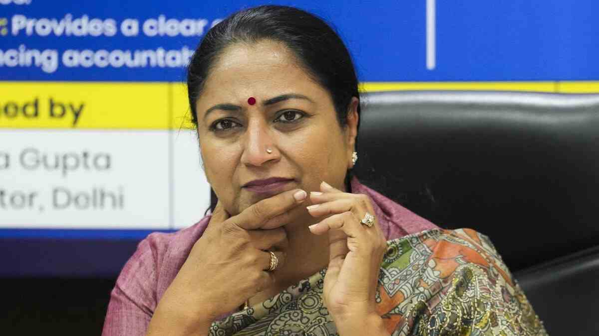 Rekha Gupta Attack: मुख्यमंत्री ने कहा – सेवा का संकल्प किसी हमले से नहीं डगमगाएगा