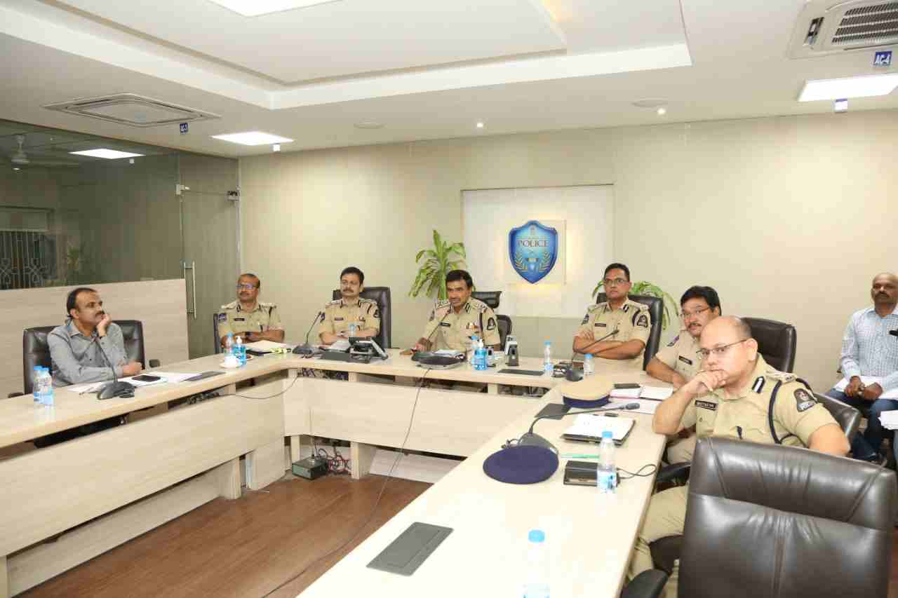 Delhi Police Video Conferencing: अब कोर्ट नहीं जाना पड़ेगा! थानों से ही दे सकेंगे पुलिसकर्मी गवाही