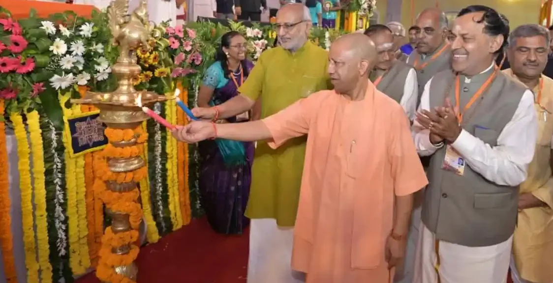 ‘Kashi Tamil Cultural Unity’: सीएम योगी बोले – संस्कृत और तमिल भारत की आत्मा