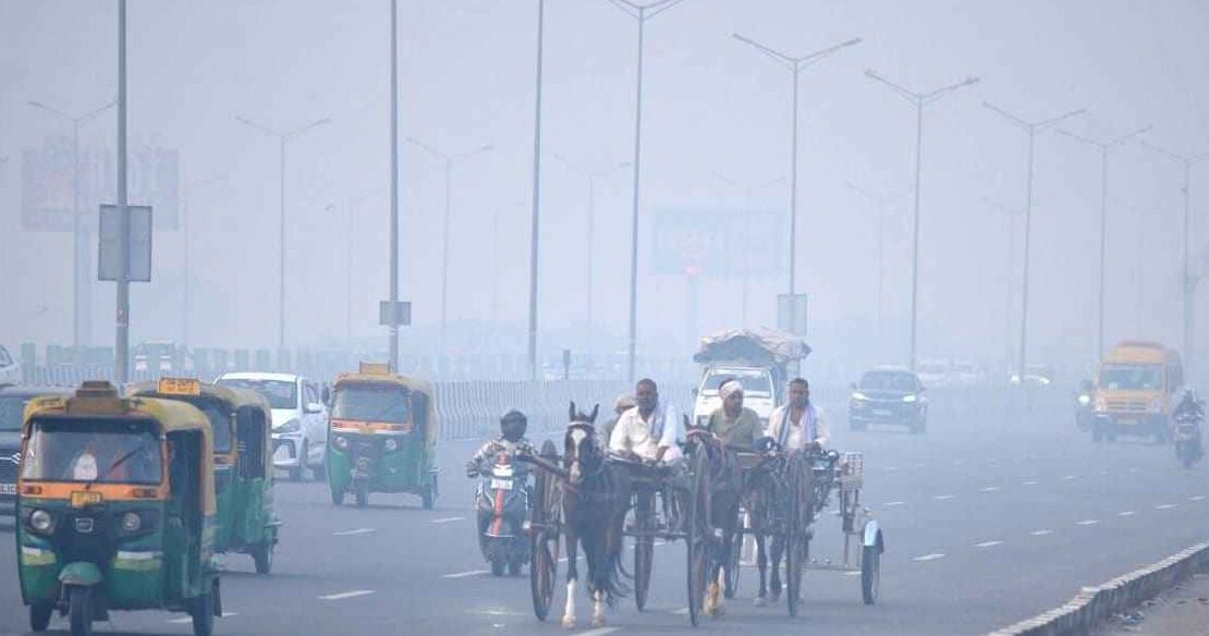 ठंड की दस्तक के साथ खराब हुई लखनऊ की हवा, Air Quality Index पहुंचा 194