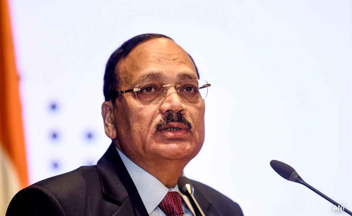 CJI सूर्यकांत ने HC से सक्रिय भूमिका का आह्वान