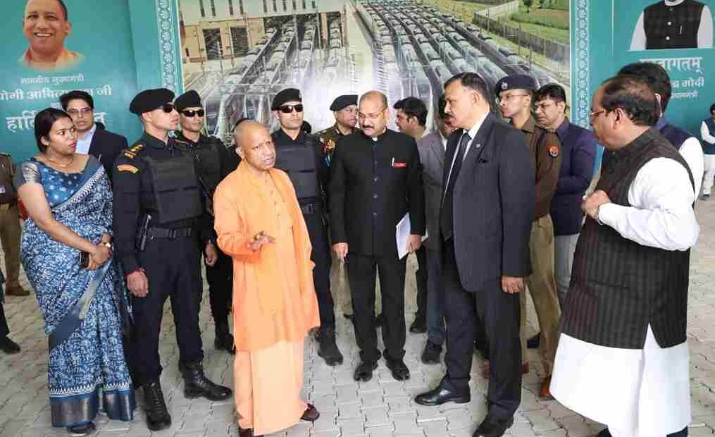 नमो भारत मेरठ मेट्रो को लेकर सीएम योगी का सवाल