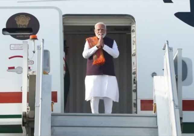 मलेशिया दौरा- रक्षा सहयोग और आर्थिक संबंधों को नई रफ्तार देने रवाना हुए पीएम मोदी