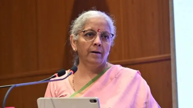 मिस-सेलिंग पर सख्त हुईं निर्मला सीतारमण