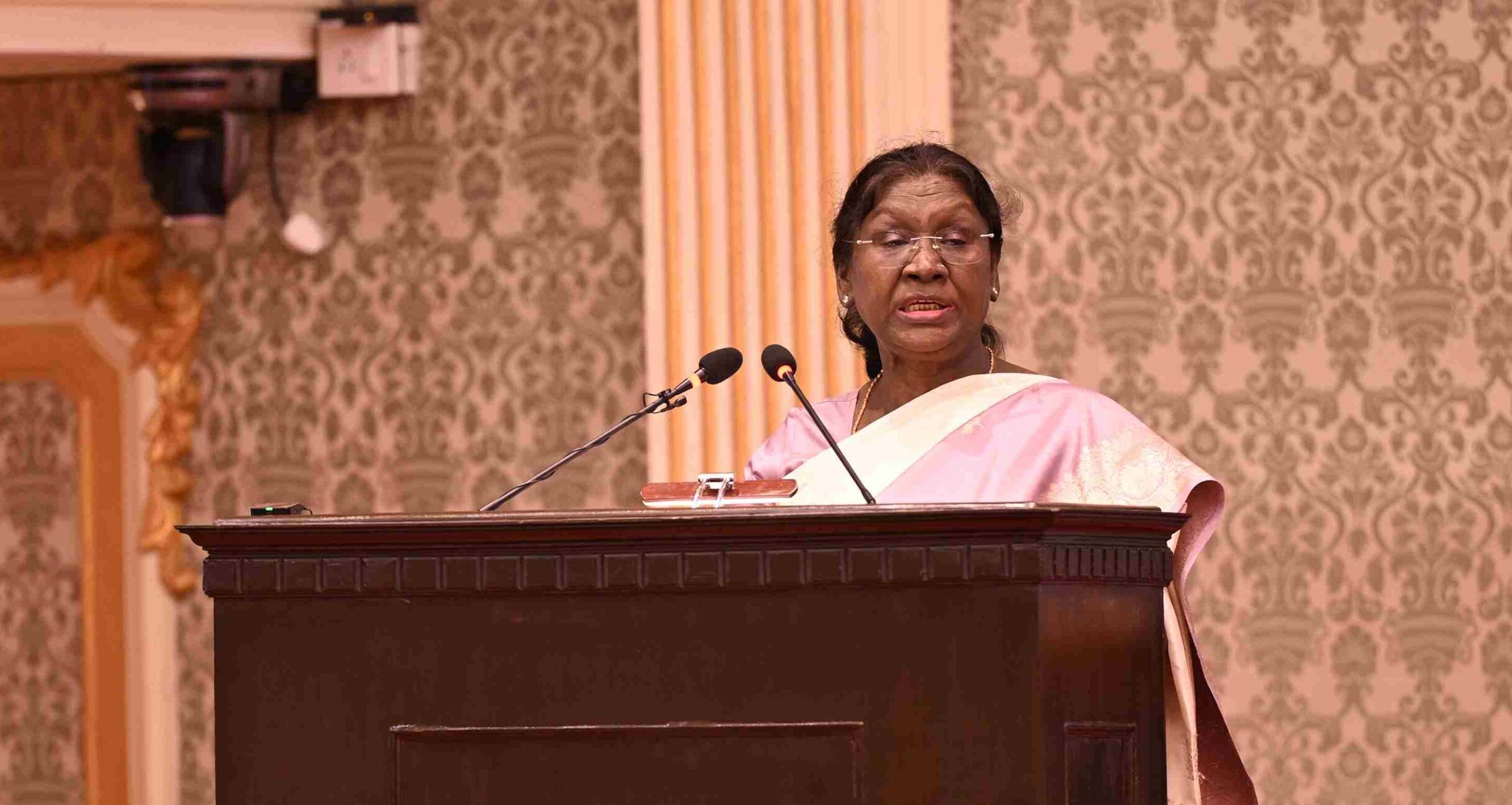 राष्ट्रपति मुर्मू का निजी अस्पतालों को संदेश