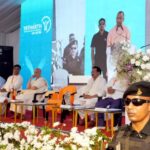 CM योगी का सपा पर निशाना: “पहले वन डिस्ट्रिक्ट-वन माफिया, अब वन डिस्ट्रिक्ट-वन मेडिकल कॉलेज”