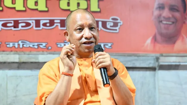 गोरखनाथ मंदिर होली मिलन समारोह में CM योगी का संदेश