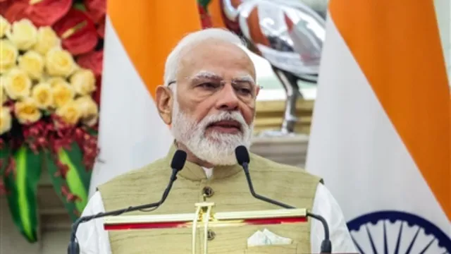 मिडिल ईस्ट संकट पर पीएम मोदी की स्पष्ट नीति, भारतीयों की सुरक्षा सर्वोपरि