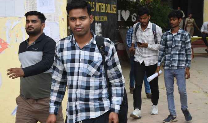यूपी में UPSI परीक्षा सम्पन्न, 10.77 लाख अभ्यर्थी शामिल