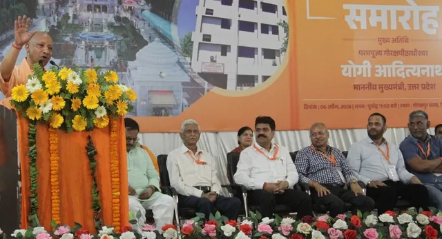 गोरखपुर जर्नलिस्ट्स प्रेस क्लब- CM योगी का संदेश