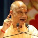 रश्मिरथी पर्व में गूंजा दिनकर का संदेश: “सिंहासन खाली करो…”, सीएम योगी का विपक्ष पर तीखा वार