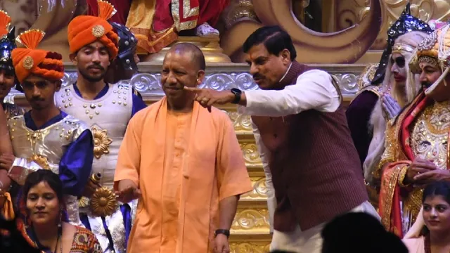 सम्राट विक्रमादित्य महानाट्य- वाराणसी में सीएम योगी का बड़ा संदेश