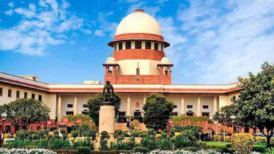 आधार कार्ड पर सुप्रीम कोर्ट का बड़ा फैसला