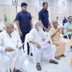 जनता दर्शन में CM योगी ने सुनीं फरियादें, बोले- ‘जनसेवा, सुरक्षा और सुशासन सरकार की प्राथमिकता’