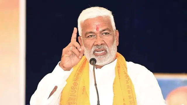जल जीवन मिशन लापरवाही पर बड़ा एक्शन, बरेली हादसे के बाद अधिकारियों पर गिरी गाज