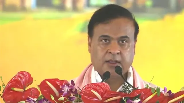 दूसरी बार असम के मुख्यमंत्री बने हिमंत बिस्वा सरमा, 4 मंत्रियों ने भी ली शपथ
