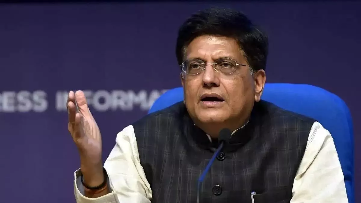 भारत के पास 11 महीने के आयात लायक विदेशी मुद्रा भंडार, पीएम मोदी की अपील पर पीयूष गोयल ने दी सफाई