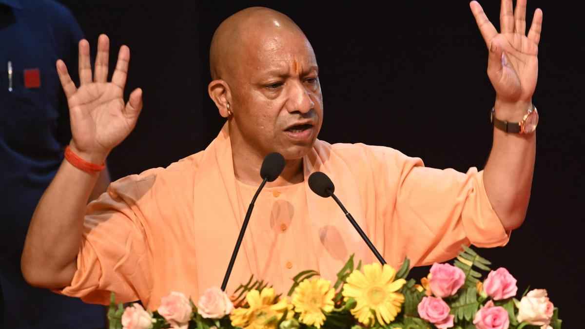 यूपी तबादला नीति 2026, योगी सरकार का बड़ा फैसला