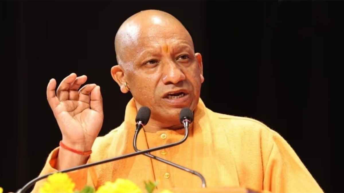‘देशहित सर्वोपरि’, पश्चिम एशिया तनाव के बीच CM योगी ने दिया आत्मनिर्भरता का मंत्र