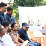 CM योगी जनता दर्शन में बोले- जरूरतमंदों को मिलेगा आवास, इलाज के लिए धन की नहीं होगी कमी