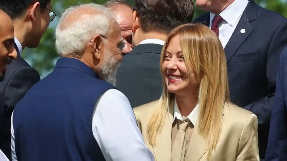 PM मोदी G7 शिखर सम्मेलन, मेलोनी के साथ मुस्कान, ट्रंप से बातचीत