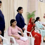 जनता दर्शन में सीएम योगी का बड़ा संदेश, गरीब छात्रों की पढ़ाई नहीं रुकेगी, अवैध कब्जेदारों पर होगी कड़ी कार्रवाई
