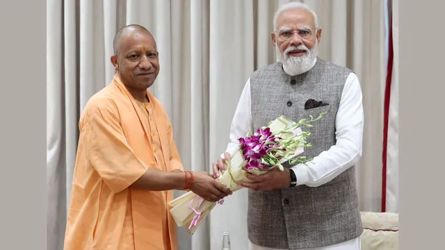 नीति आयोग की 11वीं बैठक, पीएम मोदी के साथ मंथन में शामिल हुए सीएम योगी