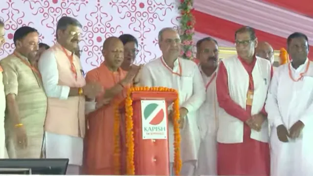 मुरादाबाद से सपा-कांग्रेस पर सीएम योगी का बड़ा हमला