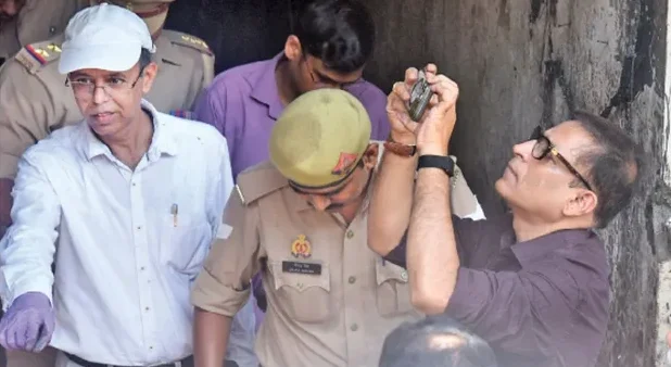 लखनऊ कोचिंग अग्निकांड, SIT को मिली जिम्मेदार अफसरों की सूची
