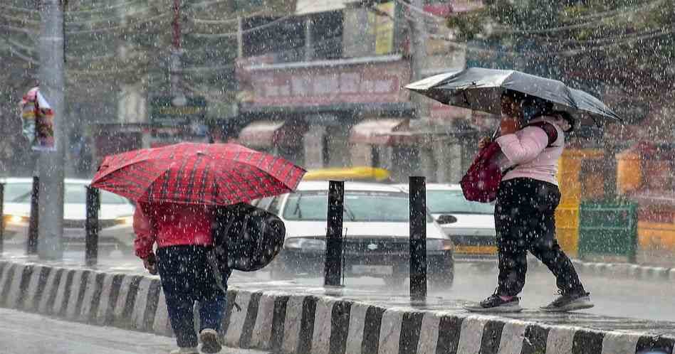 यूपी में भारी बारिश का अलर्ट, भीषण गर्मी और उमस से मिलेगी राहत