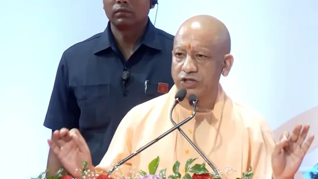 अखिलेश यादव के बयान पर सीएम योगी का पलटवार