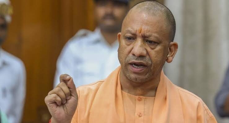 आउटसोर्स कमीशन पर सीएम योगी की बड़ी घोषणा