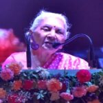 जंतर-मंतर प्रदर्शन पर राज्यपाल आनंदीबेन पटेल की टिप्पणी, बोलीं- मोबाइल-टीवी नहीं, किताबों से लें ज्ञान