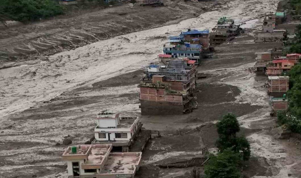 नेपाल बाढ़, 290 भारतीय अब भी लापता, कैलाश मानसरोवर यात्रियों की बड़ी संख्या