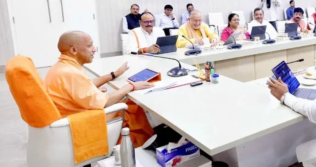 नोएडा इलेक्ट्रॉनिक्स विनिर्माण इकाई को राहत, कैबिनेट ने बढ़ाई परियोजना की समय सीमा