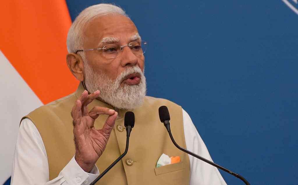 पीएम मोदी बोले- परमिशन राज से बाहर निकल रहा भारत, दुनिया को भारत से उम्मीद
