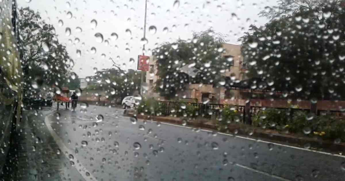 बुंदेलखंड के इन जिलों में बरसे बदरा, दो दिन थमेगा मानसून