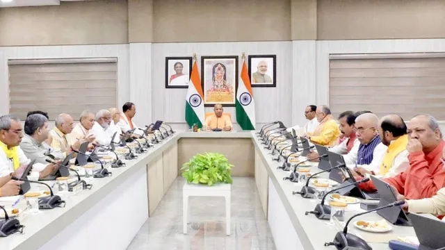यूपी फसल बीमा योजना 2026, फसल नुकसान पर किसानों को मिलेगी आर्थिक सुरक्षा