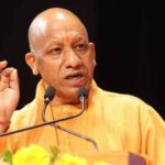 यूपी में भारी बारिश पर एक्शन में CM योगी, 24 घंटे में मुआवजा देने के निर्देश