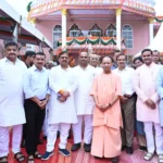 गोरखपुर को मिली 40 करोड़ की सौगात, CM योगी बोले- समाज को बांटने वालों से रहें सावधान