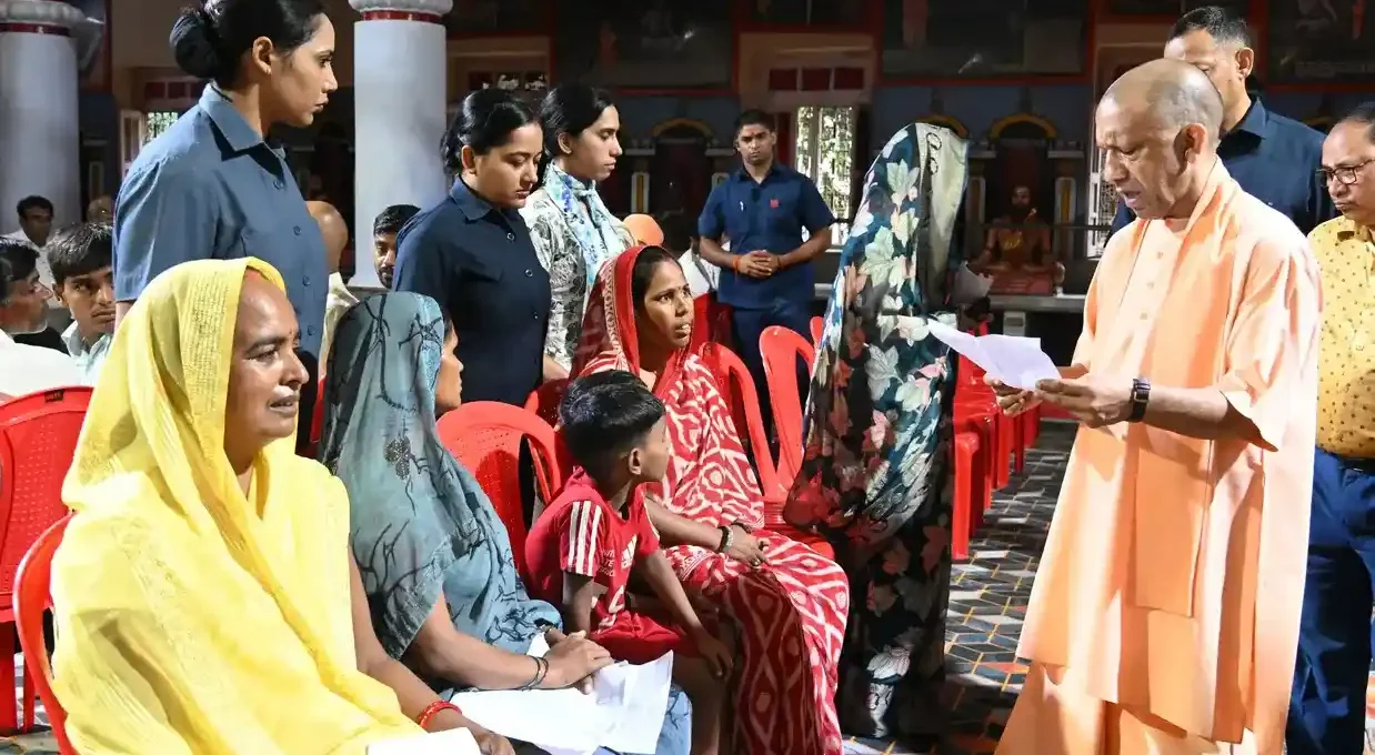 गोरखपुर जनता दर्शन में बोले सीएम योगी