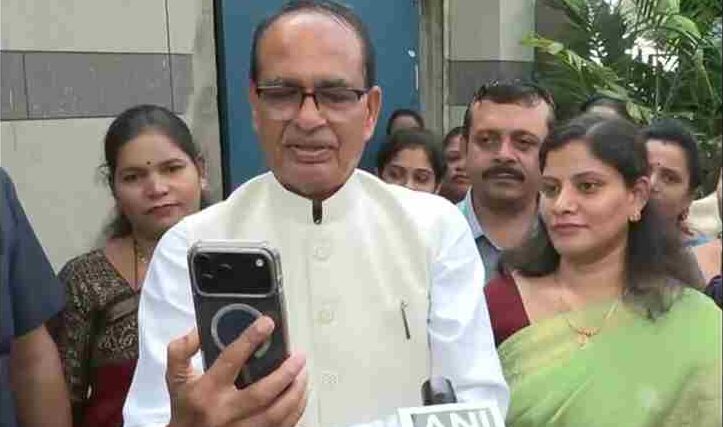 लखपति दीदी योजना, शिवराज सिंह चौहान ने सुनी समस्याएं