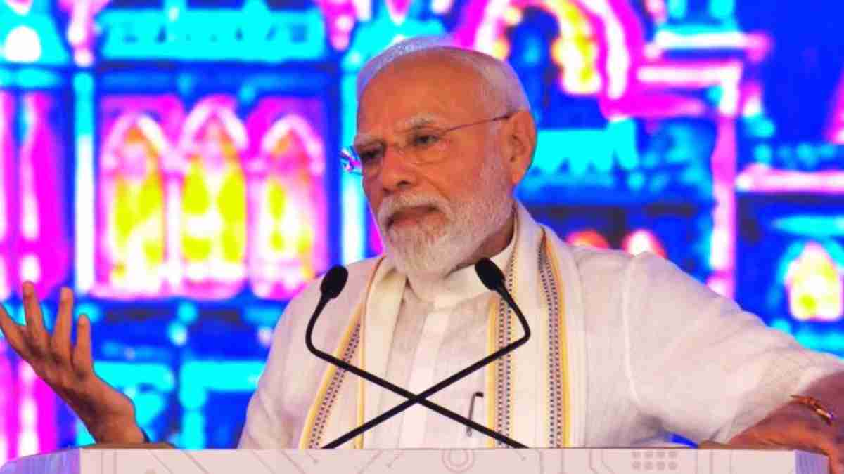 वडोदरा में बोले पीएम मोदी, विपक्ष को बताया नाराज फूफा