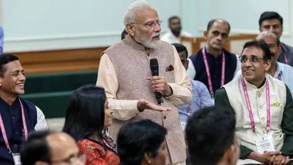 शिक्षक दिवस पर PM मोदी का संदेश, बच्चों को स्क्रीन टाइम और नशे की लत से बचाएं