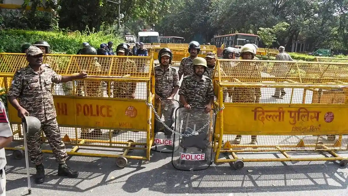 CJP प्रदर्शन के बीच सुप्रीम कोर्ट की पुलिस को सख्त हिदायत