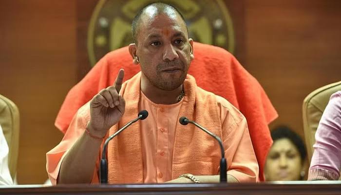 UP के 1.22 लाख शिक्षा कर्मचारियों को दिवाली का तोहफा