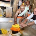 काशी विश्वनाथ दर्शन: रक्षा मंत्री राजनाथ सिंह ने संकट मोचन, बाबा विश्वनाथ और काल भैरव के दरबार में लगाई हाजिरी